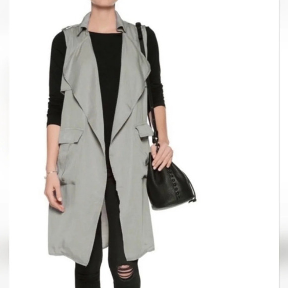 Walter Baker Utility vest jacket, size M, green, Safari Vacation, Lyocell. - Picture 15 of 15